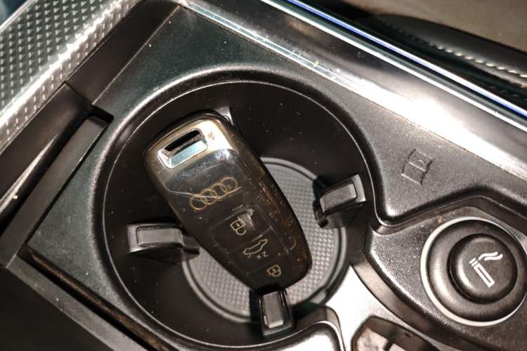 Used Audi A6L 2022 40 TFSI Luxury Dynamic Model Interior 1