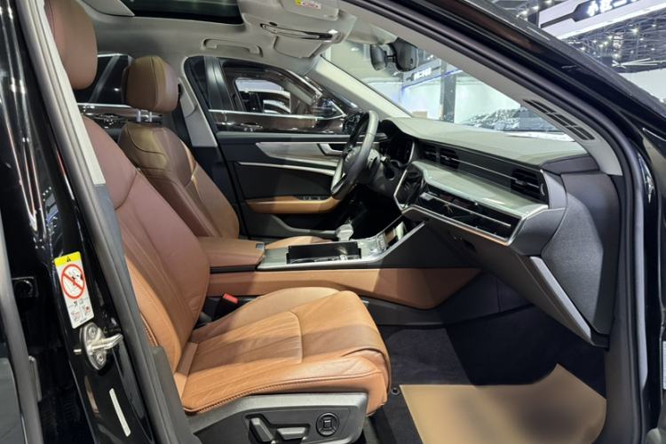 Used Audi A6L 2022 45 TFSI Prestige Elegant Edition Interior 10