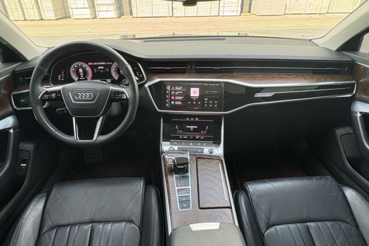 Used Audi A6L 2022 45 TFSI Prestige Elegant Edition Interior 2
