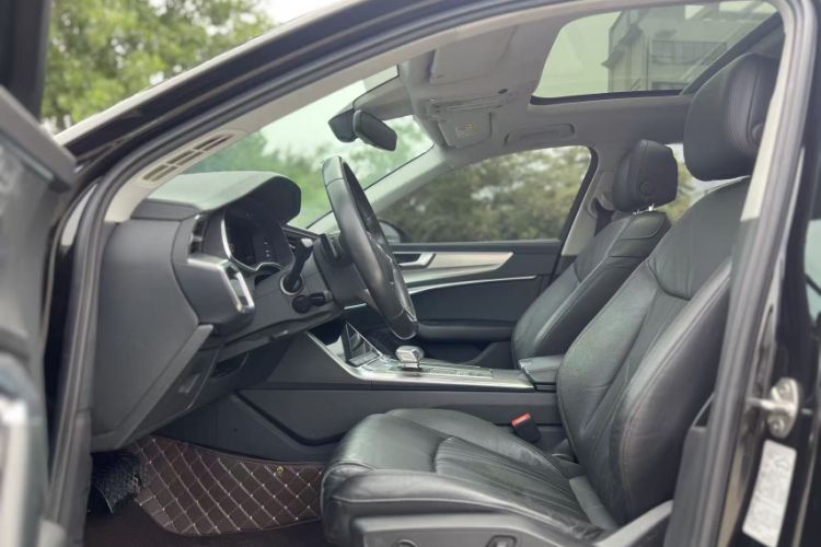 Used Audi A6L 2022 45 TFSI Prestige Elegant Edition Interior 2