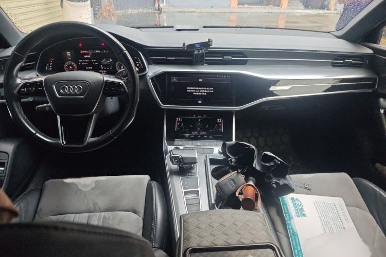 Used Audi A6L 2022 40 TFSI Luxury Dynamic Model Interior 2