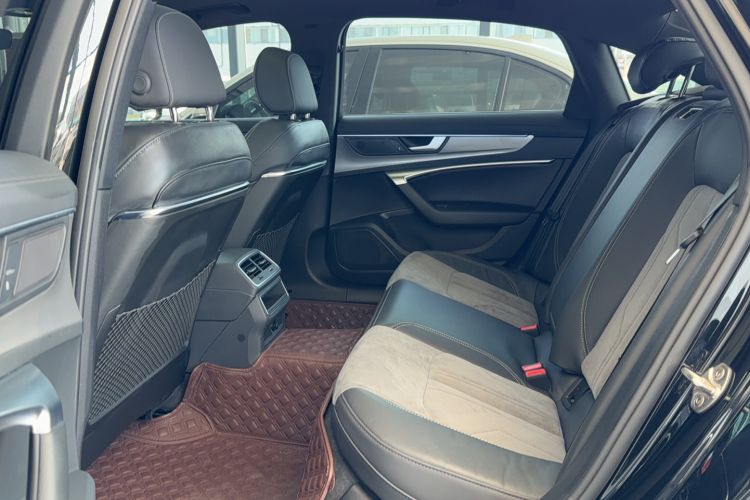 Used Audi A6L 2022 40 TFSI Luxury Dynamic Model Interior 2