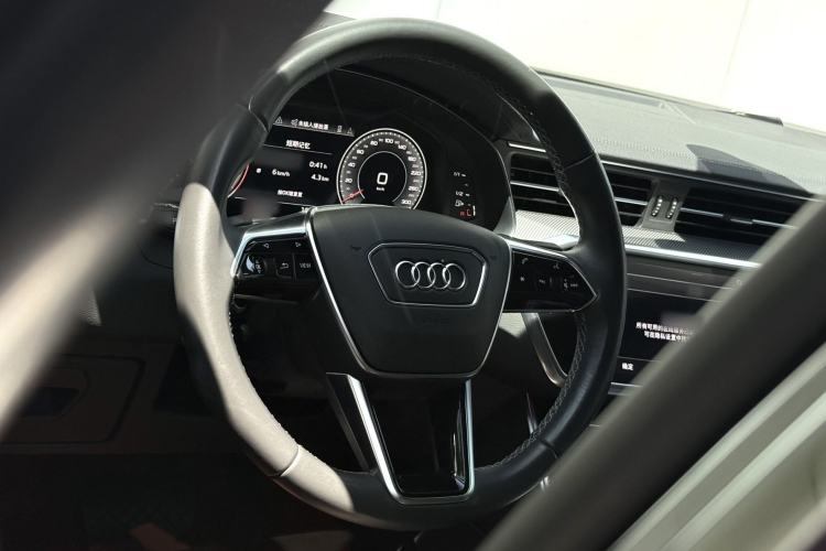 Used Audi A6L 2022 40 TFSI Luxury Dynamic Model Interior 2