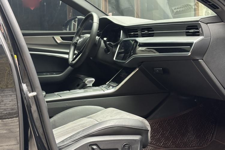 Used Audi A6L 2022 45 TFSI Prestige Dynamic Edition Interior 3