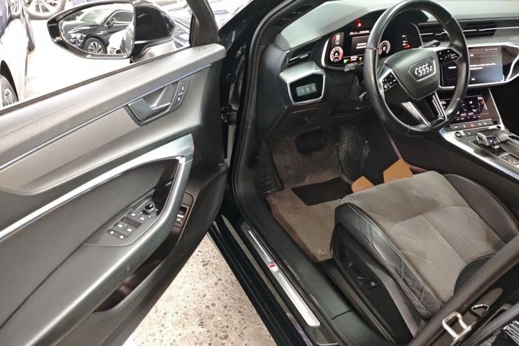 Used Audi A6L 2022 40 TFSI Luxury Dynamic Model Interior 3