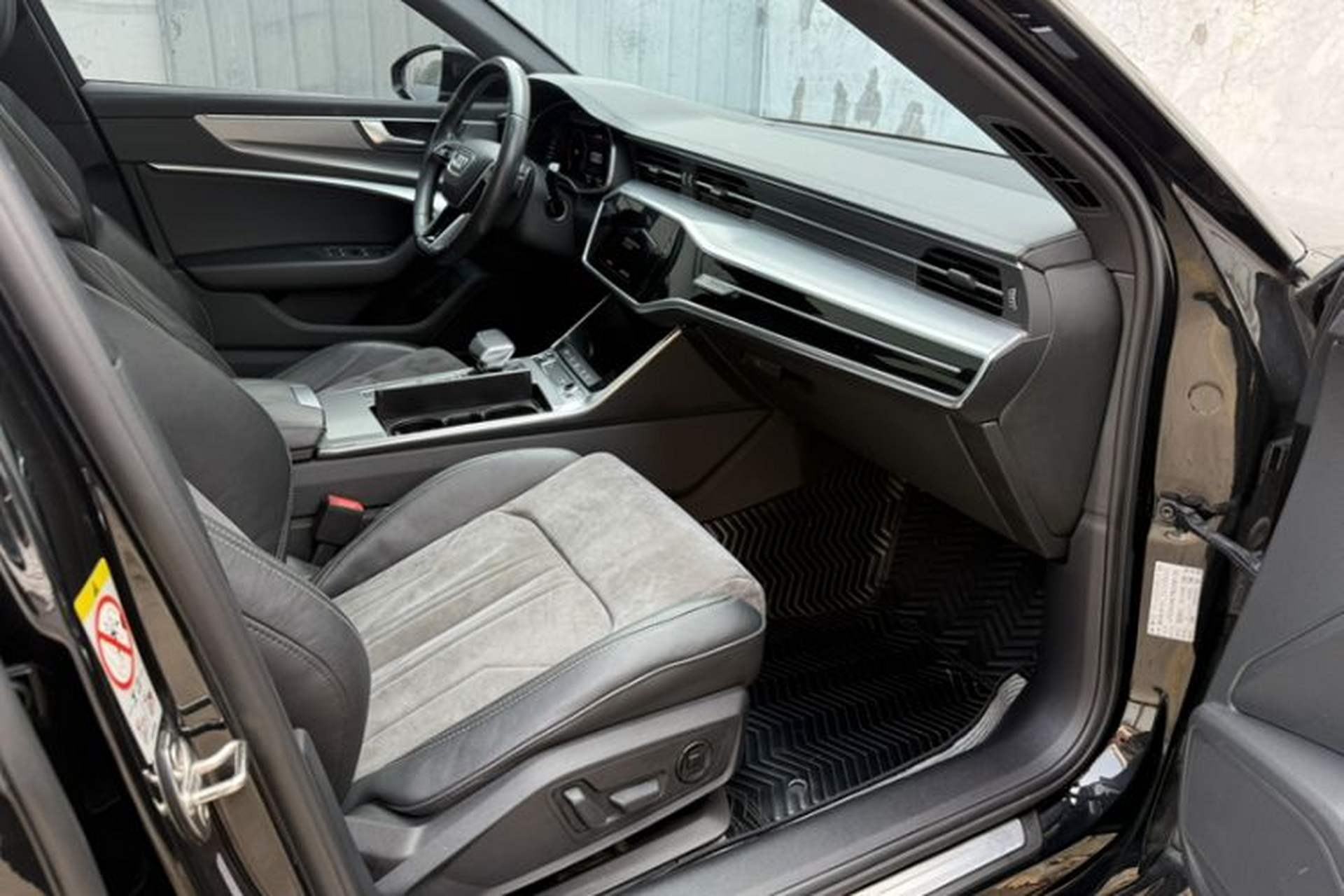 Used Audi A6L 2022 45 TFSI Prestige Dynamic Edition Interior 4