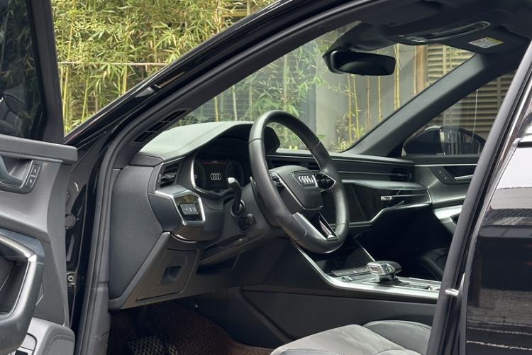 Used Audi A6L 2022 45 TFSI Prestige Dynamic Edition Interior 4