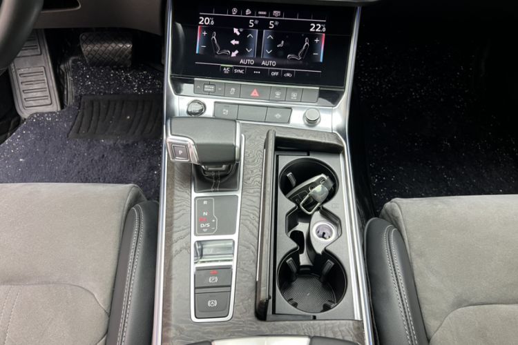Used Audi A6L 2022 45 TFSI Prestige Dynamic Edition Interior 4