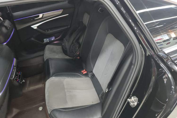 Used Audi A6L 2022 45 TFSI Prestige Dynamic Edition Interior 4