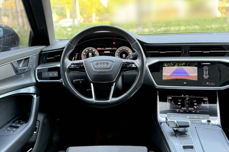 Used Audi A6L 2022 40 TFSI Luxury Dynamic Model Interior 5