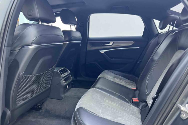 Used Audi A6L 2022 40 TFSI Luxury Dynamic Model Interior 5