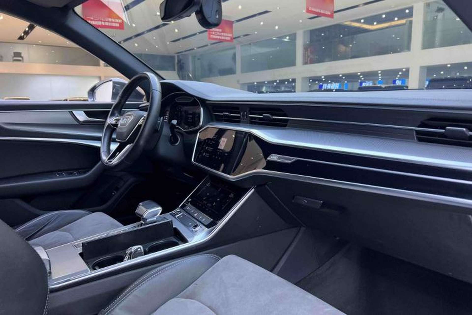 Used Audi A6L 2022 40 TFSI Luxury Dynamic Model Interior 7