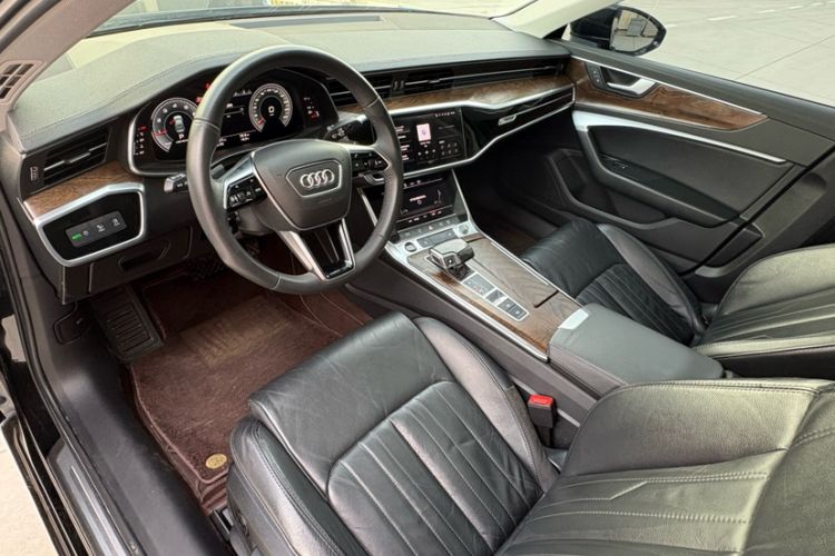 Used Audi A6L 2022 45 TFSI Prestige Elegant Edition Interior 8