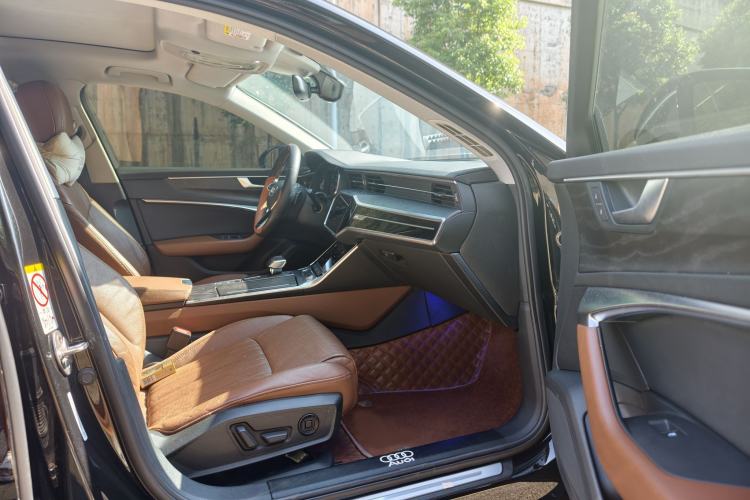 Used Audi A6L 2022 45 TFSI Prestige Elegant Edition Interior 9