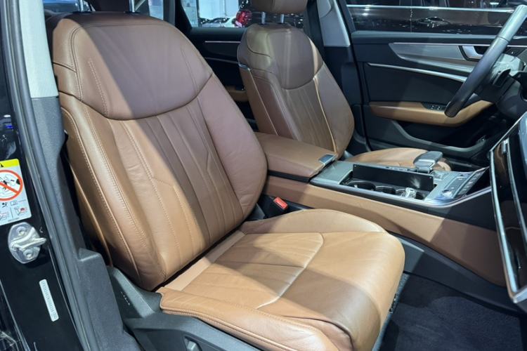 Used Audi A6L 2022 45 TFSI Prestige Elegant Edition Interior 9
