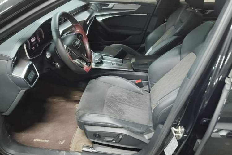 Used Audi A6L 2022 55 TFSI quattro Flagship Dynamic Model Left Front Seat