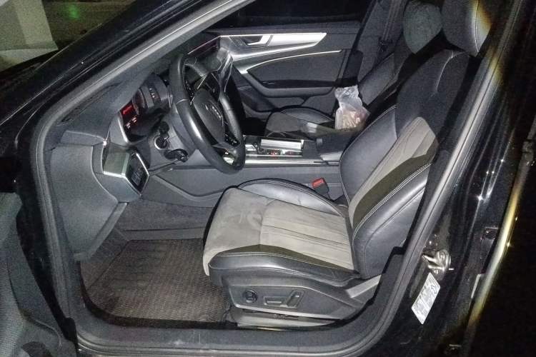 Used Audi A6L 2022 40 TFSI Luxury Dynamic Model Left Front Seat