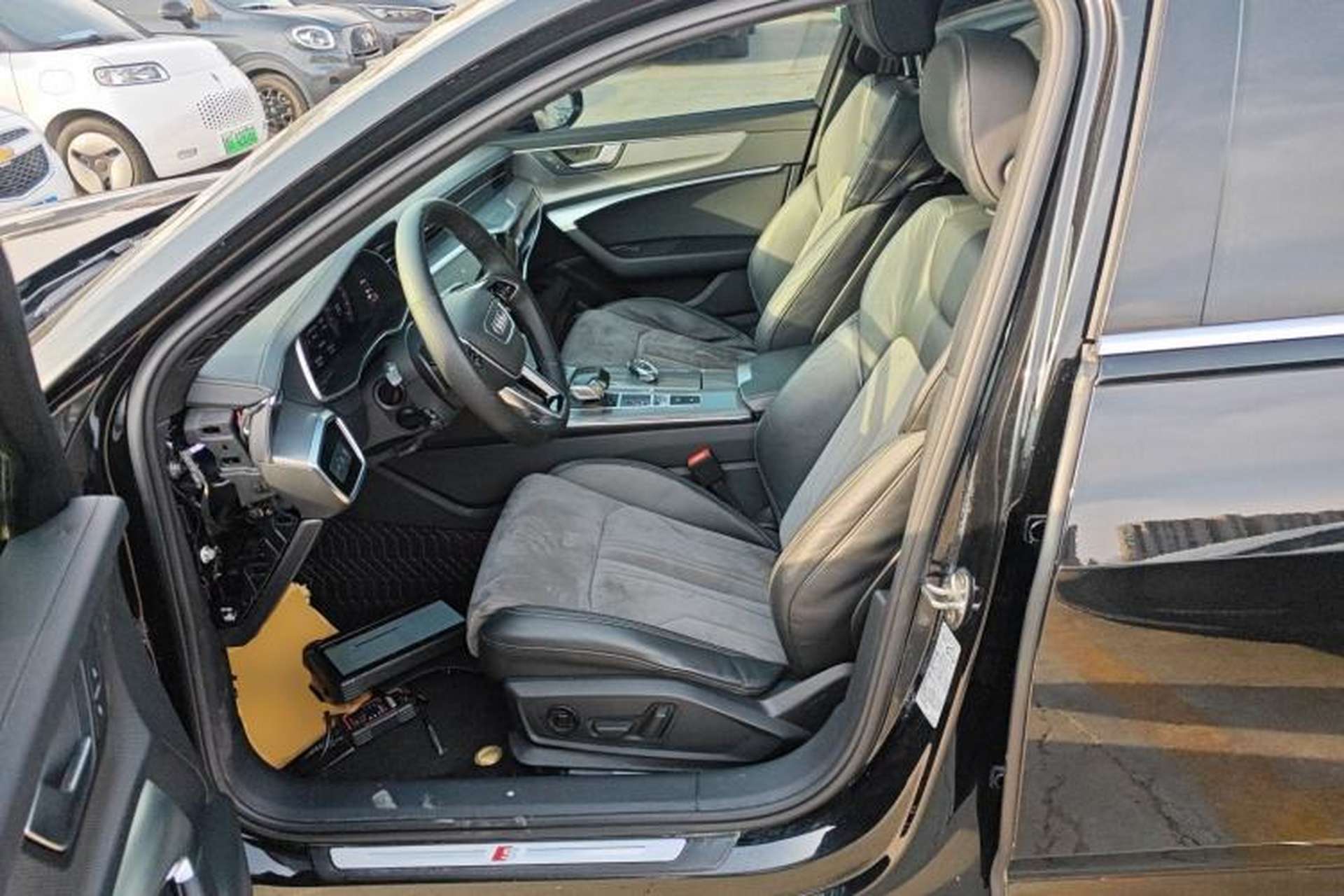 Used Audi A6L 2022 40 TFSI Luxury Dynamic Model Left Front Seat