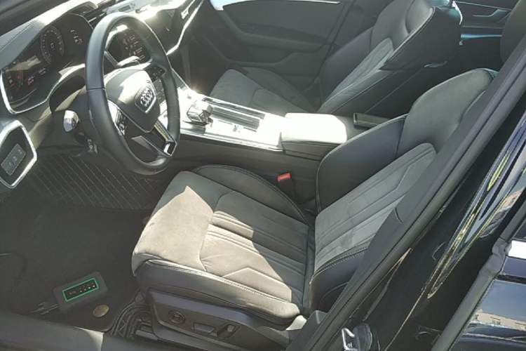 Used Audi A6L 2022 40 TFSI Luxury Dynamic Model Left Front Seat