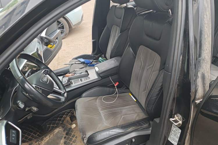 Used Audi A6L 2022 40 TFSI Luxury Dynamic Model Left Front Seat