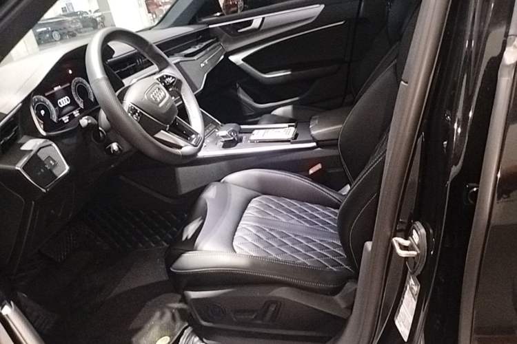 Used Audi A6L 2022 45 TFSI Prestige Dynamic Edition Left Front Seat
