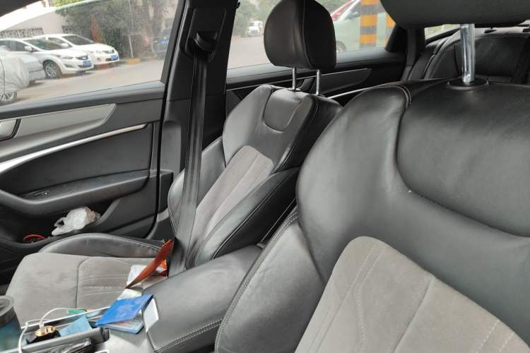 Used Audi A6L 2022 40 TFSI Luxury Dynamic Model Left Front Seat