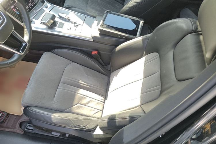 Used Audi A6L 2022 40 TFSI Luxury Dynamic Model Left Front Seat