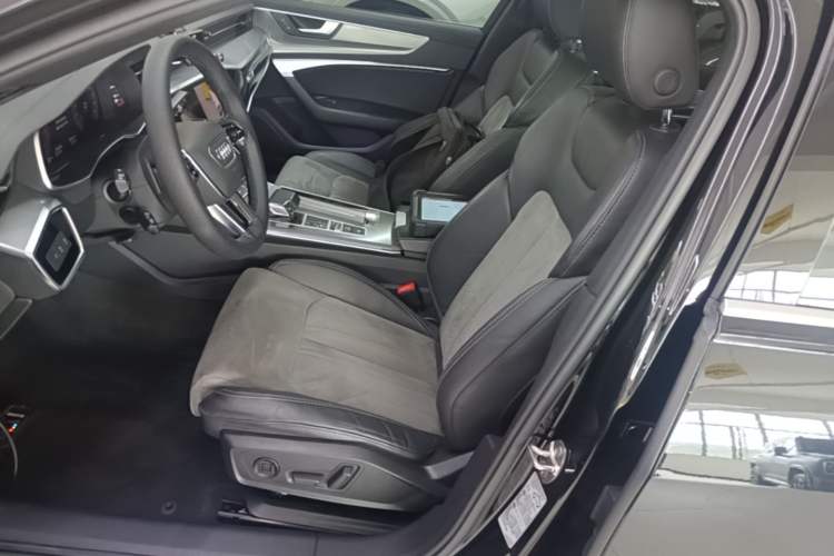 Used Audi A6L 2022 45 TFSI Prestige Dynamic Edition Left Front Seat