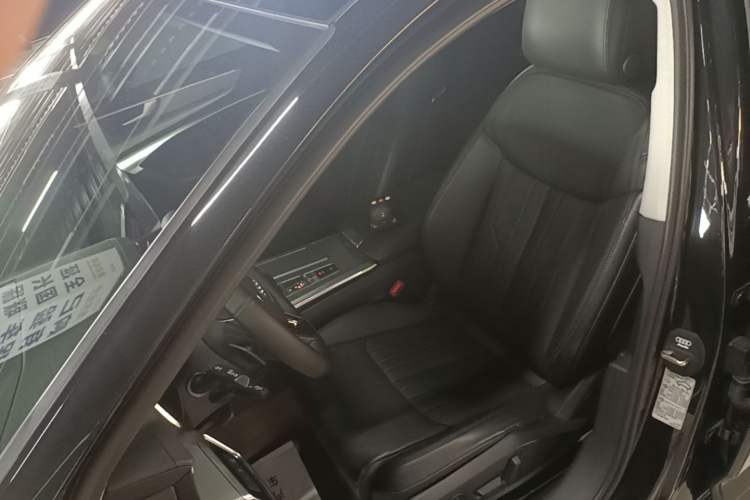 Used Audi A6L 2022 40 TFSI Luxury Prestige Edition Left Front Seat