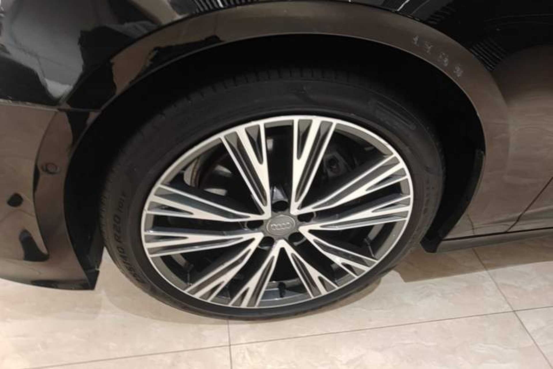 Used Audi A6L 2022 45 TFSI quattro Prestige Dynamic Edition Left Front Wheel Hub