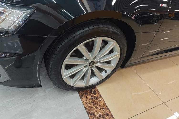Used Audi A6L 2022 45 TFSI Prestige Dynamic Edition Left Front Wheel Hub