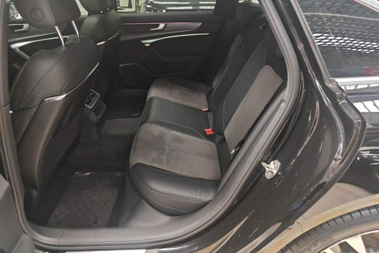 Used Audi A6L 2022 40 TFSI Luxury Dynamic Model Left Rear Seat