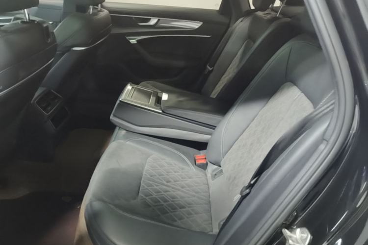 Used Audi A6L 2022 55 TFSI quattro Flagship Dynamic Model Left Rear Seat