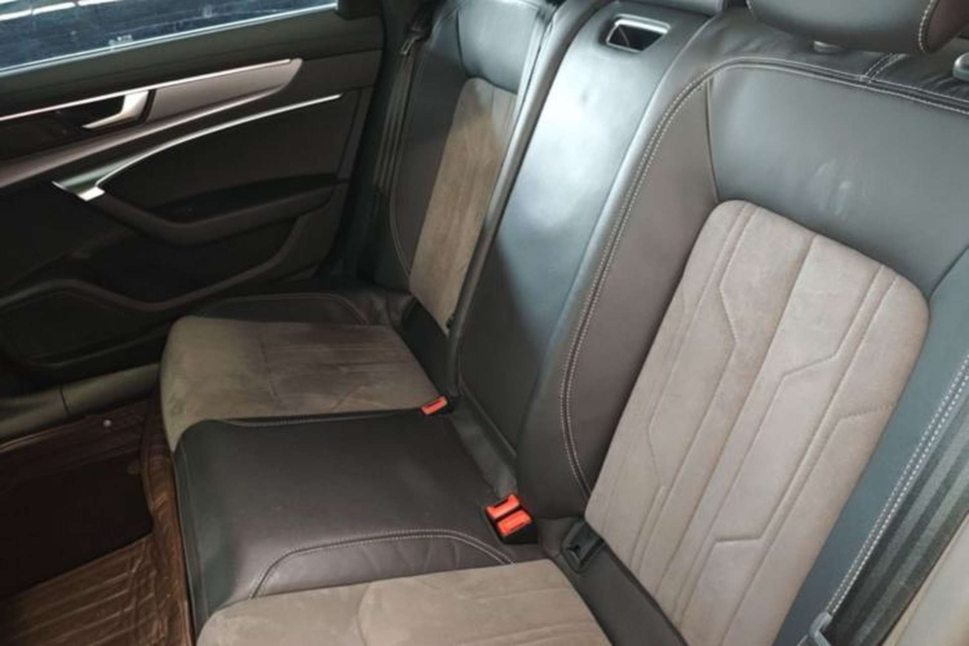 Used Audi A6L 2022 40 TFSI Luxury Dynamic Model Left Rear Seat