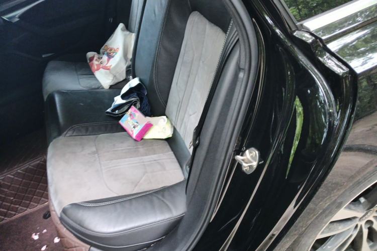 Used Audi A6L 2022 40 TFSI Luxury Dynamic Model Left Rear Seat