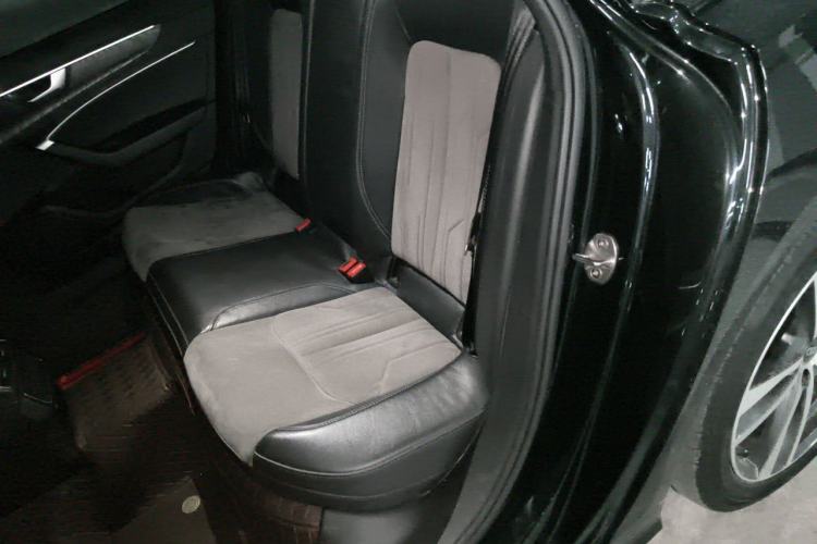 Used Audi A6L 2022 40 TFSI Luxury Dynamic Model Left Rear Seat