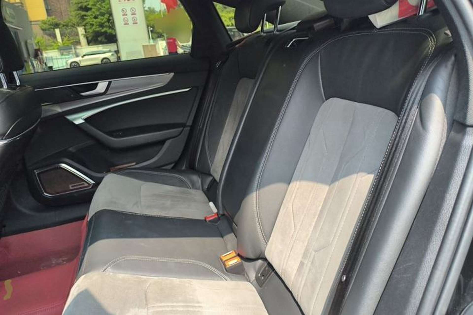 Used Audi A6L 2022 40 TFSI Luxury Dynamic Model Left Rear Seat