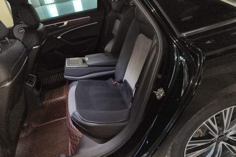 Used Audi A6L 2022 45 TFSI quattro Prestige Dynamic Edition Left Rear Seat