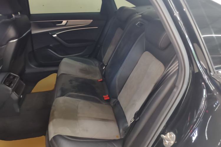 Used Audi A6L 2022 40 TFSI Luxury Dynamic Model Left Rear Seat