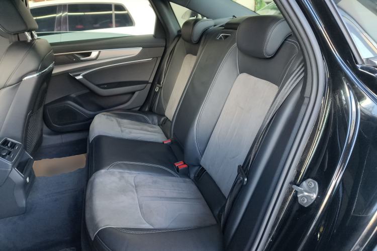 Used Audi A6L 2022 40 TFSI Luxury Dynamic Model Left Rear Seat