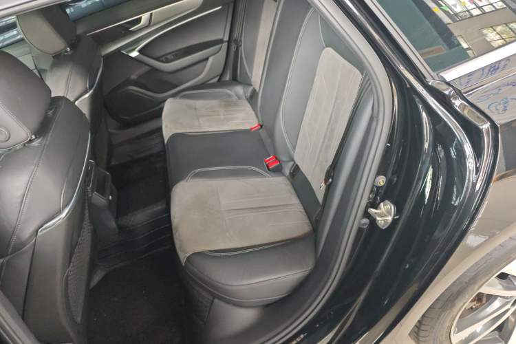 Used Audi A6L 2022 40 TFSI Luxury Dynamic Model Left Rear Seat
