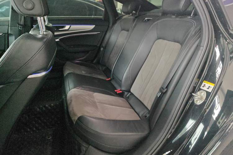Used Audi A6L 2022 40 TFSI Luxury Dynamic Model Left Rear Seat