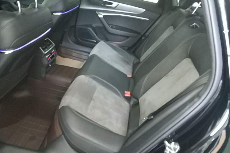 Used Audi A6L 2022 45 TFSI quattro Prestige Dynamic Edition Left Rear Seat