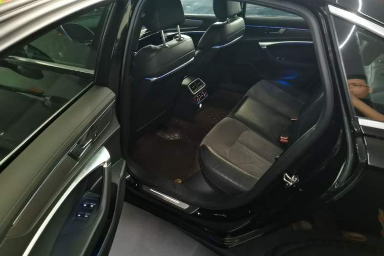 Used Audi A6L 2022 45 TFSI quattro Prestige Dynamic Edition Left Rear Seat