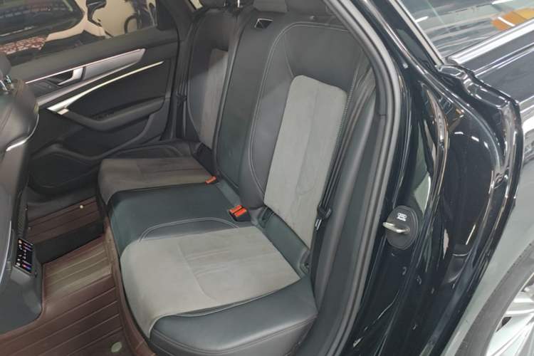 Used Audi A6L 2022 45 TFSI Prestige Dynamic Edition Left Rear Seat
