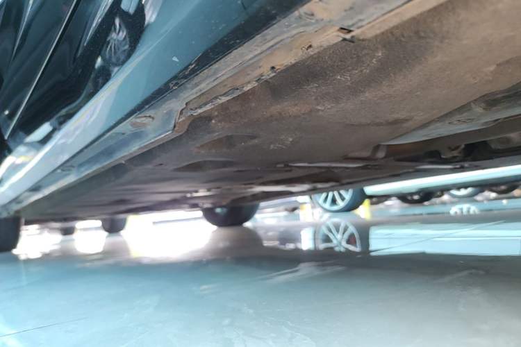 Used Audi A6L 2022 45 TFSI Prestige Dynamic Edition Left Side Sill