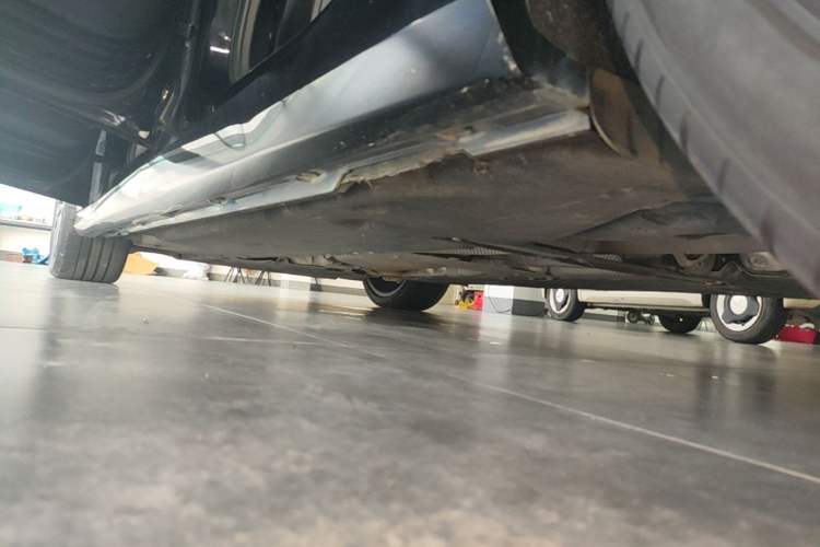 Used Audi A6L 2022 45 TFSI quattro Prestige Dynamic Edition Left Side Sill
