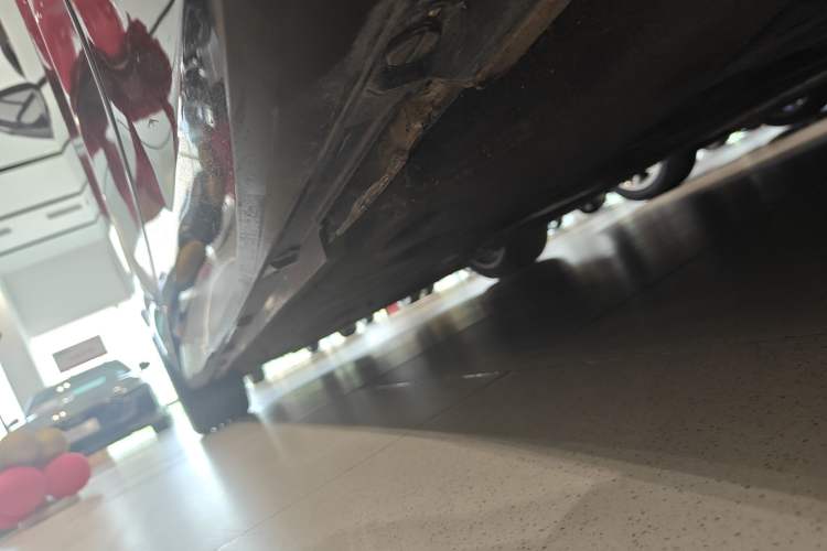 Used Audi A6L 2022 55 TFSI quattro Prestige Elegant Edition Left Side Sill