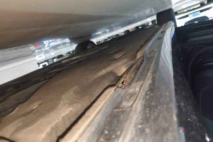 Used Audi A6L 2022 40 TFSI Luxury Dynamic Model Left Side Sill