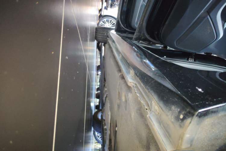 Used Audi A6L 2022 40 TFSI Luxury Prestige Edition Left Side Sill